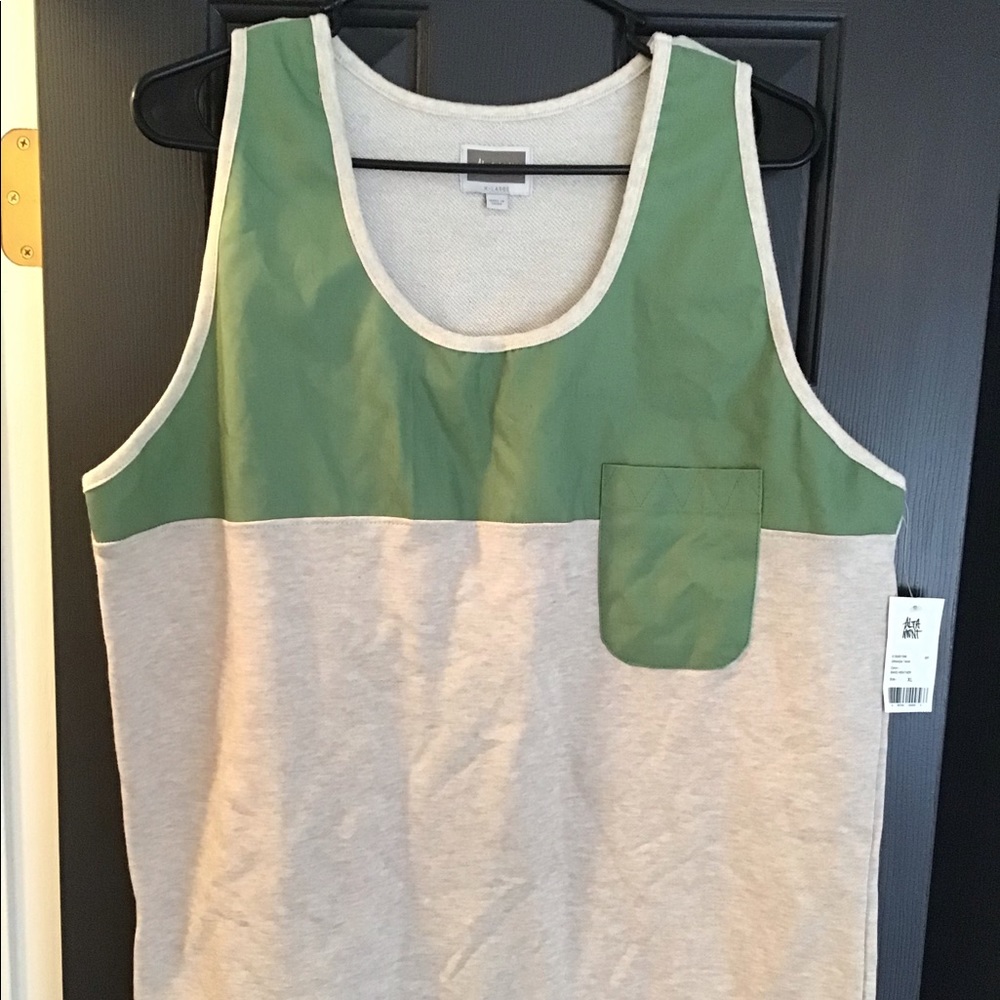 used like new without tag Altamont XL Oranda Tank Sand Heather